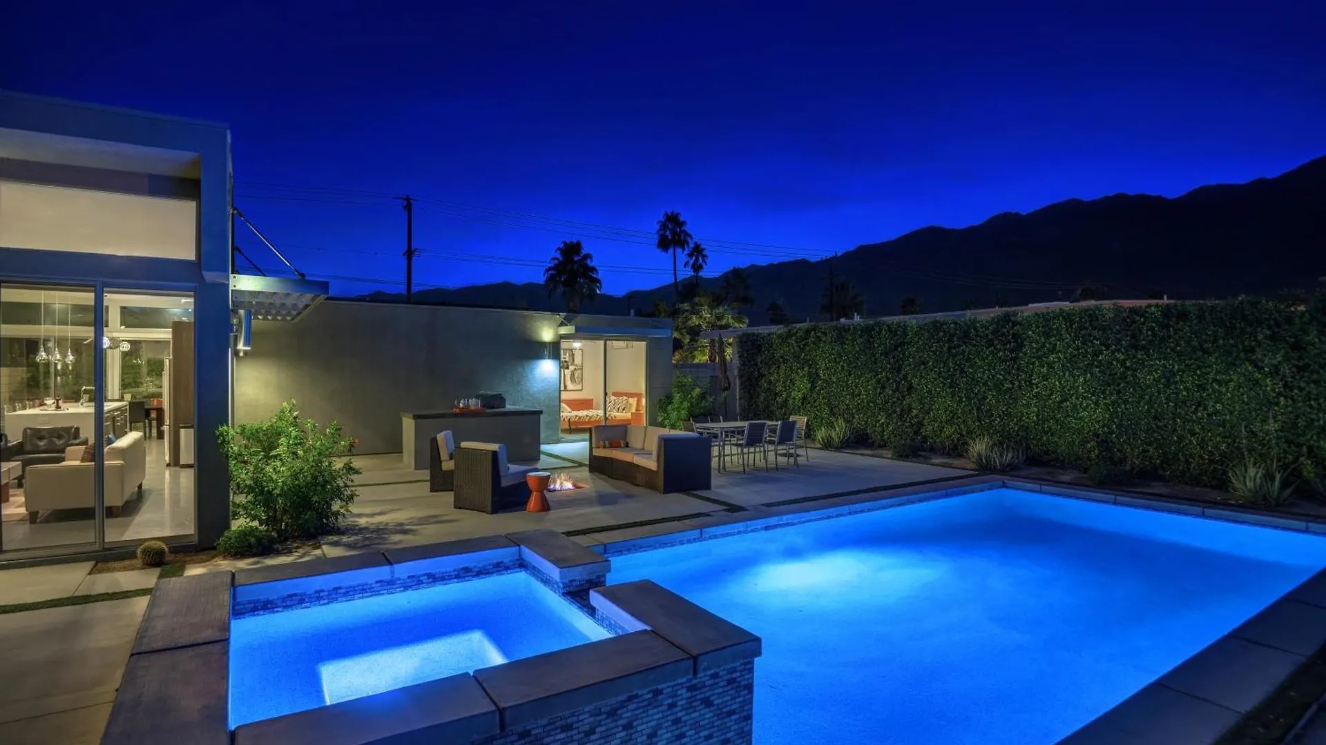 Σπίτι διακοπών Oranj Door Modern - 4Br Pool, Hot Tub, Large Backyard Βίλα Παλμ Σπρινγκς