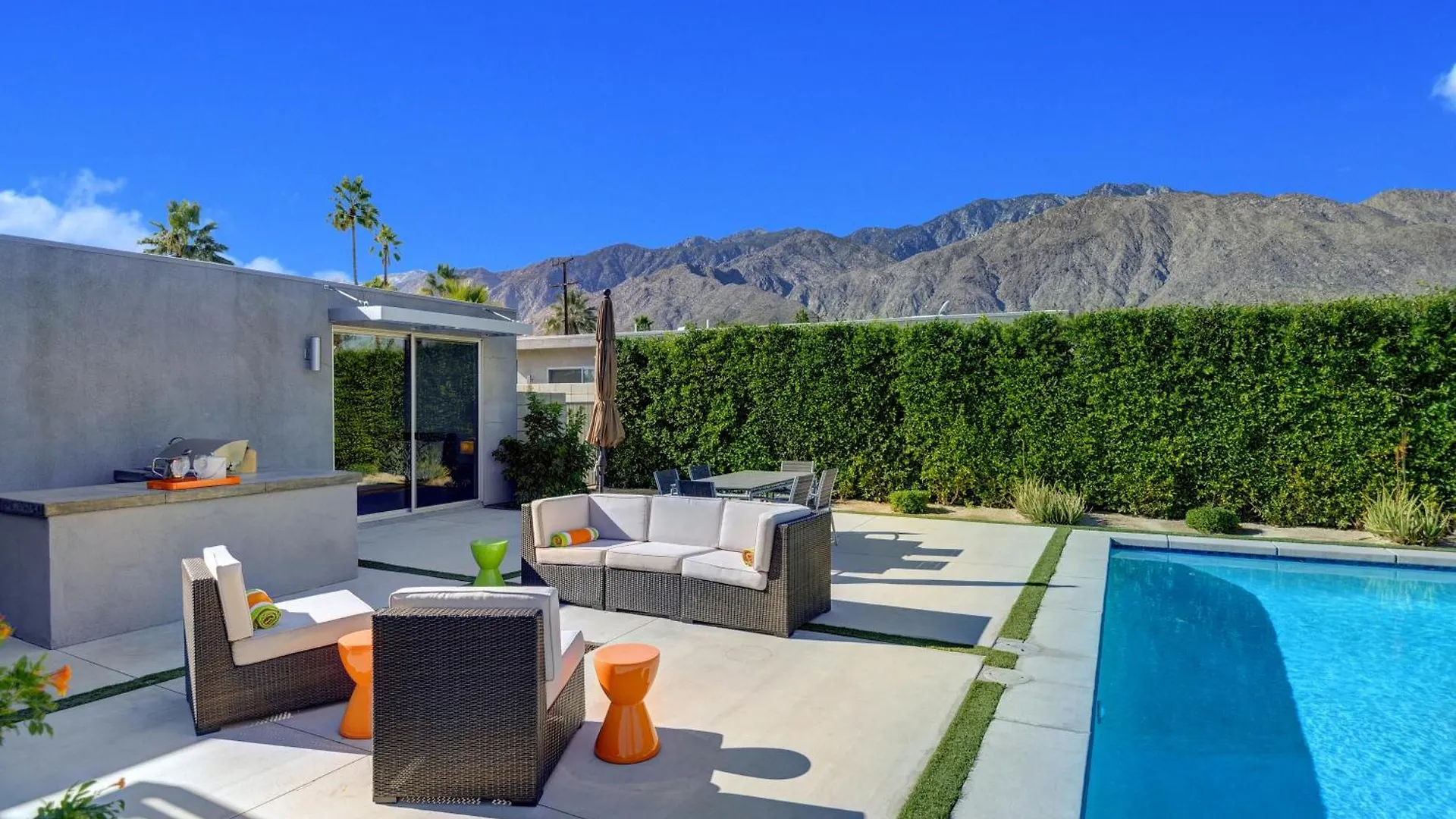 Oranj Door Modern - 4Br Pool, Hot Tub, Large Backyard Βίλα Παλμ Σπρινγκς 0*,  Ηνωμένες Πολιτείες της Αμερικής